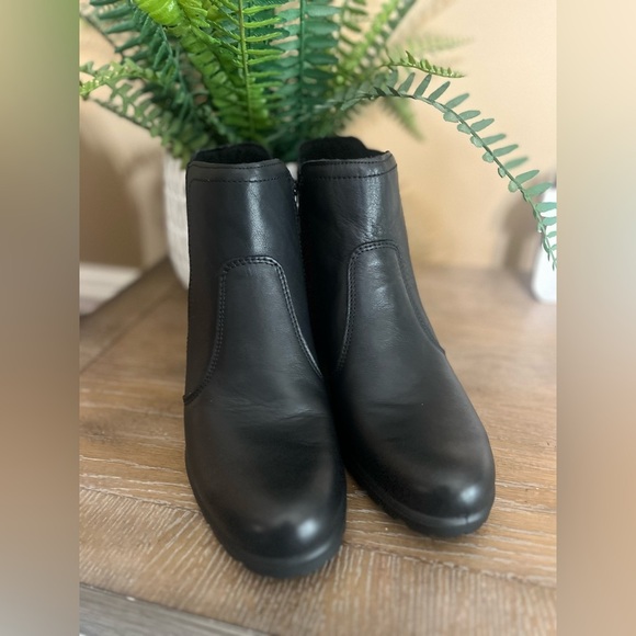 Enval Soft D.Dahlia Women's Ankle Boots Size 9 Made in Italy - Picture 6 of 16